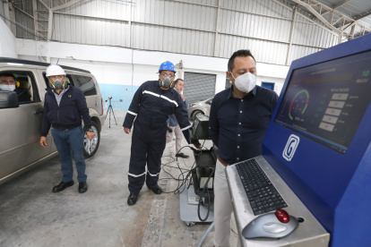 En Quito están habilitados seis Centro de Revisión Vehicular.