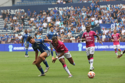 Emelec cayó 0-1 contra Independiente del Valle en el estadio Capwell.
