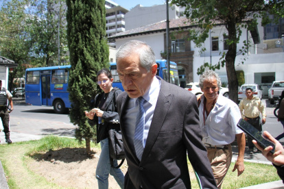 El exvocal y expresidente del TCE Fernando Muñoz recurrió a la Corte Constitucional.