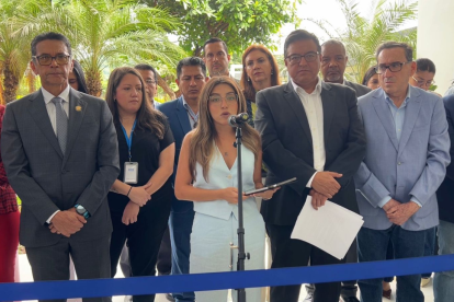 En rueda de prensa, la bancada de la Revolución Ciudadana se pronunció sobre las acciones que han tomado por los dichos de la asambleísta Diana Jácome.