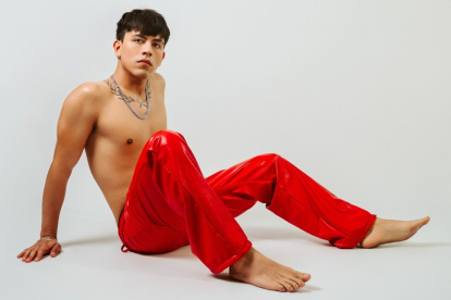 Ray Torres, cantate peruano de música urbana y guaracha, considera que su madre y su hermana son su principal soporte emocional para seguir su vocación artística.

AG-Expresiones