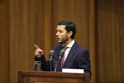 En 2023, Pablo Encalada fue uno de los abogados del expresidente Guillermo Lasso durante su juicio político en la Asamblea Nacional.