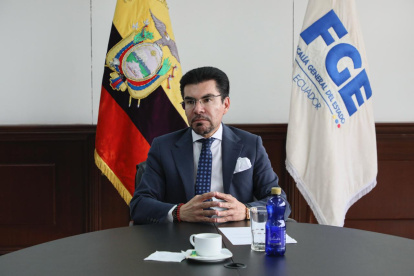 El fiscal general del Estado encargado, Leonardo Alarcón, afirmó: “No tengo una decisión aún” sobre su postulación al concurso 2026.