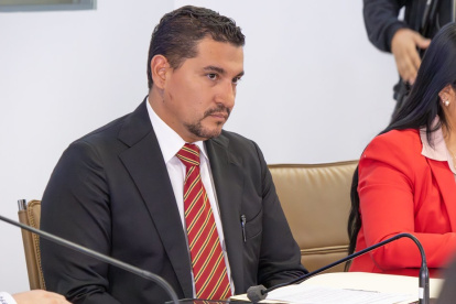 Damián Larco es el presidente encargado del Consejo de la Judicatura, que reemplaza a Mario Godoy. Fue funcionario de Daniel Noboa.