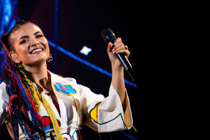 Brenda tiene 29 años.