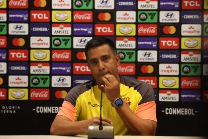 César Farías entrenador de Barcelona SC.