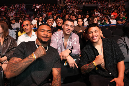 Michael Morales en el UFC México del sábado 28 de febrero, minutos antes de desafiar en las cámaras a Islam Makhachev.