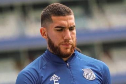 CS Emelec debía pagar $430 mil dólares al defensor argentino, Leandro Vega