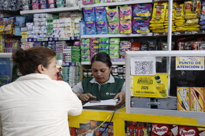 Ecuador importa desde Colombia productos de consumo masivo. Café, galletas, productos de higiene son parte de la oferta.