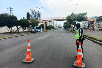 Uniformados de la AMT se encargarán de los operativos de movilidad segura durante las marchas por el Día Internacional de la Mujer, este fin de semana. (Foto referencial)