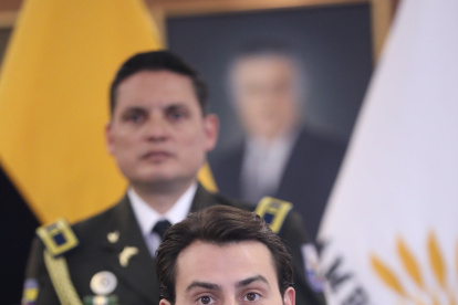 Niels Olsen anunció la suspensión del tratamiento del pedido para levantar la inmunidad del asambleísta Juan González.