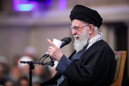 Donald Trump confirma la muerte del líder supremo iraní Alí Jameneí tras ataques EE. UU.-Israel