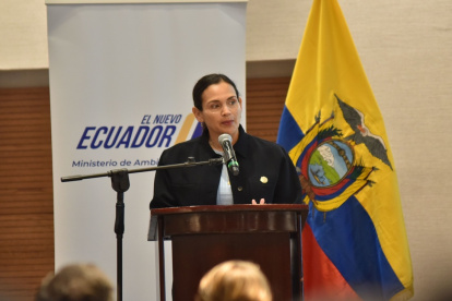 La ministra de Ambiente y Energía, Inés Manzano, participó hoy en la presentación del proyecto de Ciclo Combinado de 400 MW.