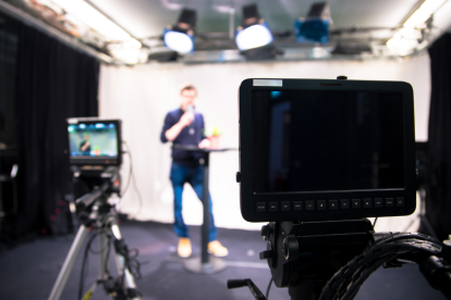 La iniciativa permite que los programas atléticos universitarios operen sus propios canales.