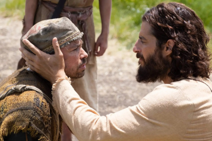 Basada en la vida de Jesús vista desde la perspectiva de quienes lo conocieron, The Chosen se estrenó en Estados Unidos el 24 de diciembre de 2017.