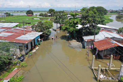 Recinto La Chala, entre Jujan y Babahoyo.