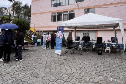 Una Comisión Disciplinaria investigará la alteración de las calificaciones de 19 estudiantes de la Facultad de Ciencias Médicas de la Universidad Central del Ecuador.