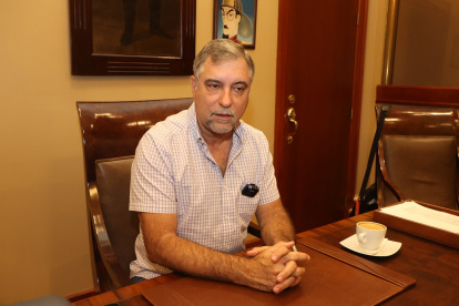 Martín Cucalón, primer jefe del Cuerpo de Bomberos de Guayaquil.