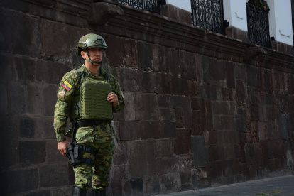 El toque de queda en Ecuador se aplicará inicialmente en cuatro provincias del país.