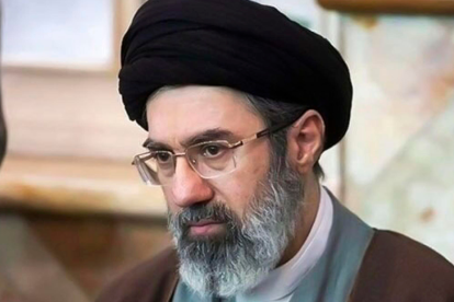 Mojtaba Jameneí, en su primer pronunciamiento, advierte que exigirá compensaciones y mantendrá cerrado el estrecho de Ormuz.