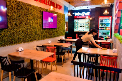 En el trabajo por la noche se mantiene el pago extra según la ley.