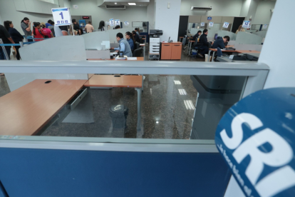 El Servicio de Rentas Internas (SRI) abrió nuevas vacantes en Ecuador, ofreciendo oportunidades laborales en distintas áreas administrativas y técnicas.