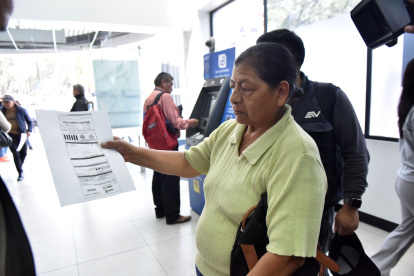 El aumento en la tasa de recolección de basura incluso llegan al 300%, según las alertas de los vecinos.