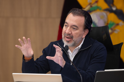 El alcalde Pabel Muñoz criticó el allanamiento a la sede de la Revolución Ciudadana en medio de la crisis de seguridad.