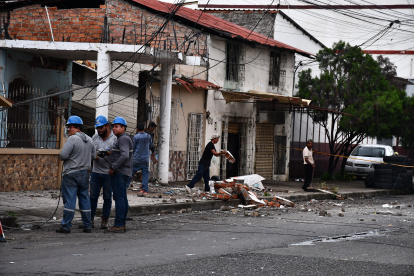 Consecuencias. Los afectados han dejado sus viviendas para evitar nuevos ataques.