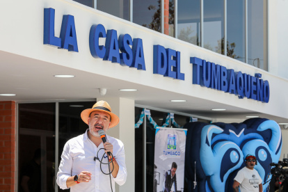 Pabel Muñoz durante la inauguración de la Casa del Tumbaqueño.