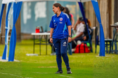 La pionera del fútbol femenino ecuatoriano: Vanessa Arauz y su legado mundialista.
