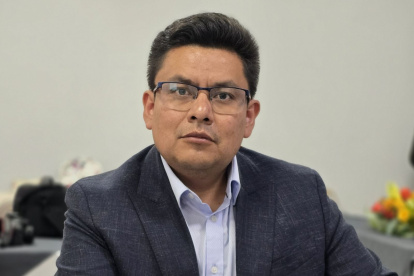 Luis Fernando Molina, asambleísta de la RC, solicitó a la Contraloría un examen por la compra de kits de la AME.