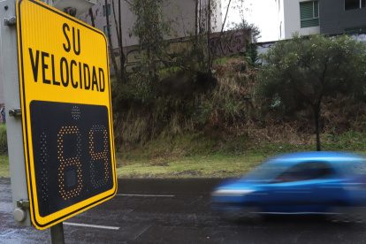En Quito funcionan radares de velocidad educativos, no sancionatorios.