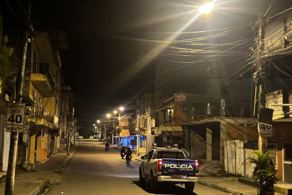 El ministro del Interior, John Reimberg, confirmó que el toque de queda vigente concluirá el próximo 31 de marzo