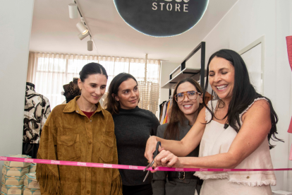 Maribi Montalvo, Carolina Cabrera, Cristina Peña y Marcela Amoroso.