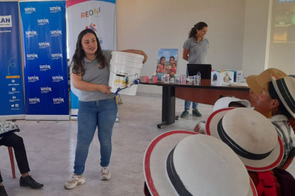 El proyecto EDUWASH beneficia a 1.500 habitantes de la Sierra ecuatoriana, combinando tecnología, educación y acompañamiento comunitario.