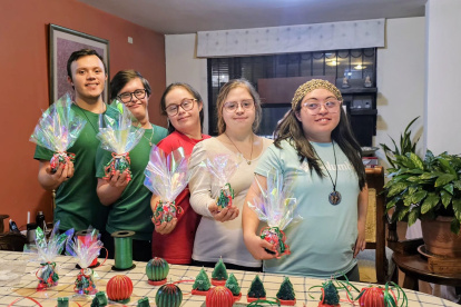 La Fundación Down Ecuador apuesta por la autonomía como eje clave para la inclusión, promoviendo habilidades reales que permitan a jóvenes construir su propio proyecto de vida.