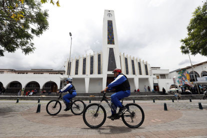 La ruta de los policiclos se inicia en el parque central de Tumbaco, avanza por El Chaquiñán y termina en Cumbayá.