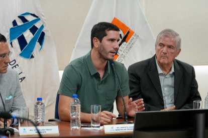 Roberto Luque denunció irregularidades en la ANT y vínculos de funcionarios con mafias.