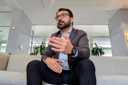 Santiago Cahuasquí, sociólogo político, analista y académico especializado en estudios de democracia.