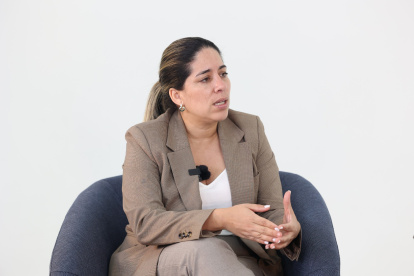 La abogada Mónica Luzárraga ejerce la defensa de los moradores de la avenida Cacique Tomalá que el Ministerio de Infraestructura y Transporte quiere expropiar para la construcción del Quinto Puente.