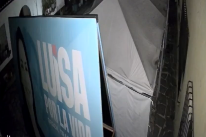 Un video muestra el supuesto allanamiento a la sede de la Revolución Ciudadana.