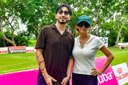 José Bueno y Eugenia Cordovez.