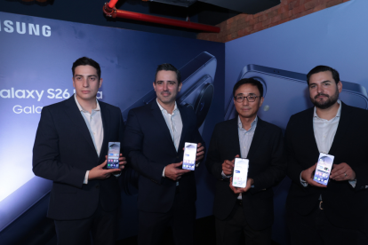 Phillippe Cisneros, Jaime Simó, Jay Park y Carlos Zapata.