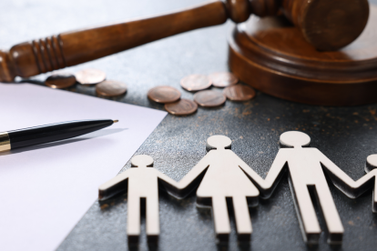 Referencial.La pensión alimenticia para adultos mayores en Ecuador contempla montos ajustados al ingreso, incluso cuando se percibe el sueldo básico.