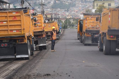 71 proyectos viales están afectados por la suspensión de la provisión de asfalto.
