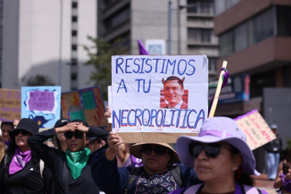 La marcha del 8M salió desde el parque El Ejido hacia la plaza de Santo Domingo.