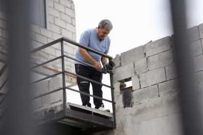 Vecinos de San Javier invirtieron en alarmas comunitarias para reforzar la seguridad ante robos y escasa respuesta.
