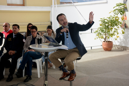 Pabel Muñoz se pronunció sobre la reforma al Cootad aprobada en la Asamblea.