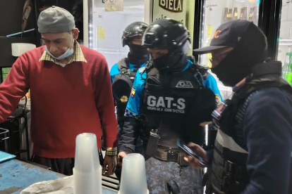 Se inspeccionó nueve establecimientos, entre discotecas, licorerías, bares y minimarkets.